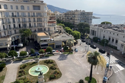 Appartement &agrave; vendre &agrave; MENTON  - 2 pi&egrave;ces - 51 m&sup2; 