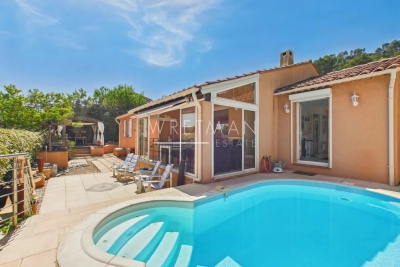 Maison &agrave; vendre &agrave; LE LUC Est - 7 pi&egrave;ces - 132 m&sup2; 