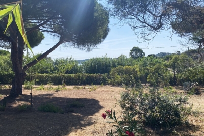 terrain &agrave; vendre &agrave; HYÈRES    