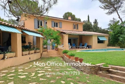 Maison &agrave; vendre &agrave; MEYREUIL  - 7 pi&egrave;ces - 180 m&sup2; 