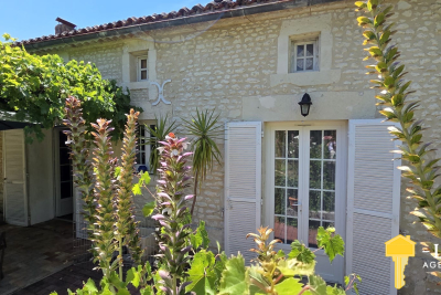 Maison &agrave; vendre &agrave; BARZAN  - 4 pi&egrave;ces - 107 m&sup2; 
