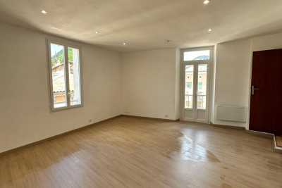Appartement &agrave; vendre &agrave; DIGNE-LES-BAINS  - 3 pi&egrave;ces - 70 m&sup2; 