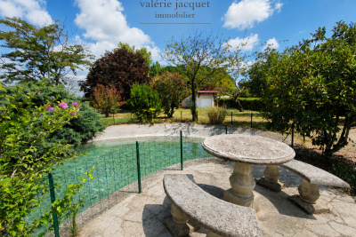 Maison &agrave; vendre &agrave; Montpon Menesterol  - 7 pi&egrave;ces 150 m&sup2; 