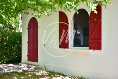 Maison &agrave; vendre &agrave; ANDERNOS-LES-BAINS  - 4 pi&egrave;ces - 80 m&sup2; 