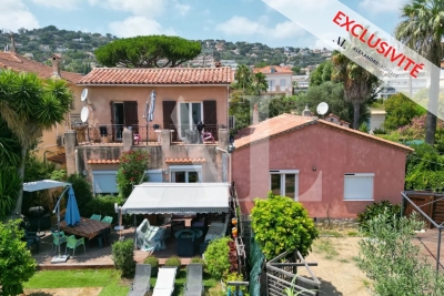 Maison &agrave; vendre &agrave; GOLFE JUAN  - 11 pi&egrave;ces - 195 m&sup2; 