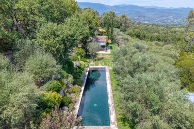 Maison &agrave; vendre &agrave; FAYENCE  - 9 pi&egrave;ces - 542 m&sup2; 