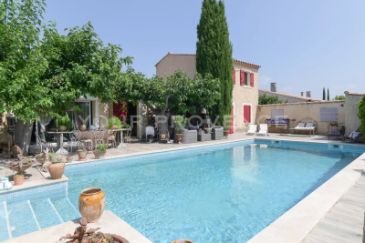 Maison &agrave; vendre &agrave; ROBION  - 6 pi&egrave;ces - 165 m&sup2; 
