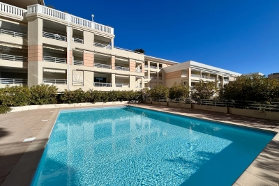 Appartement &agrave; vendre &agrave; GOLFE JUAN  - 2 pi&egrave;ces - 30 m&sup2; 