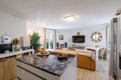 Appartement &agrave; vendre &agrave; ANTIBES  - 3 pi&egrave;ces - 58 m&sup2; 