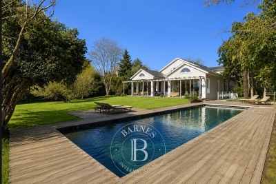 Maison &agrave; vendre &agrave; ST NOM LA BRETECHE  - 11 pi&egrave;ces - 404 m&sup2; 