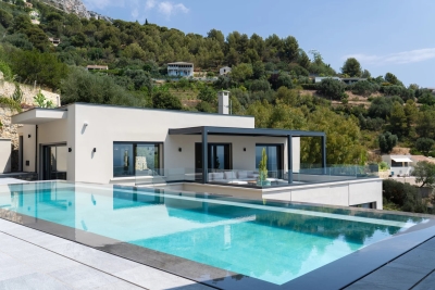 Maison &agrave; vendre &agrave; EZE  - 7 pi&egrave;ces - 240 m&sup2; 