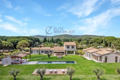 Maison &agrave; vendre &agrave; RAMATUELLE  - 7 pi&egrave;ces - 355 m&sup2; 