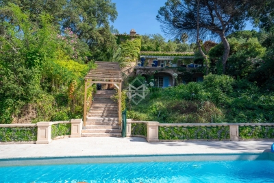 Villa à Saint-Tropez &agrave; louer à partir de 35 000 € / semaine, Photo 1