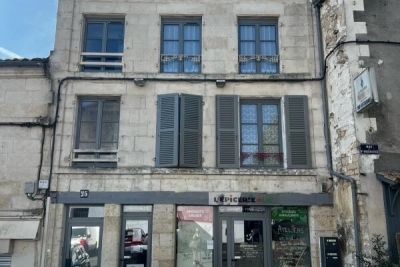 Bien &agrave; vendre &agrave; ST MAIXENT L ECOLE   - 240 m&sup2; 