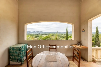 Maison &agrave; vendre &agrave; CADENET  - 5 pi&egrave;ces - 143 m&sup2; 