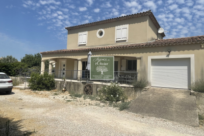 Maison &agrave; vendre &agrave; ST-ÉTIENNE-DU-GRÈS Vert Pre - 5 pi&egrave;ces - 148 m&sup2; 