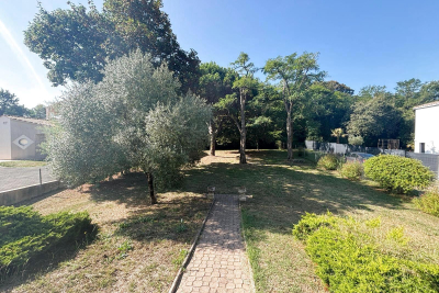 Maison &agrave; vendre &agrave; MESCHERS SUR GIRONDE  - 6 pi&egrave;ces - 82 m&sup2; 