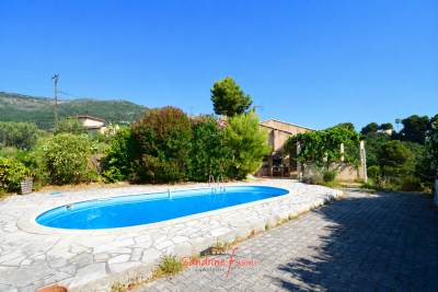 Maison &agrave; vendre &agrave; CARROS  - 4 pi&egrave;ces - 129 m&sup2; 
