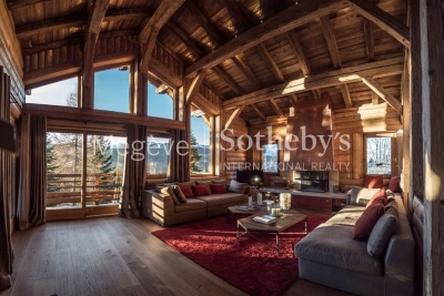 Maison &agrave; louer &agrave; MEGÈVE  - 6 pi&egrave;ces - 370 m&sup2; 