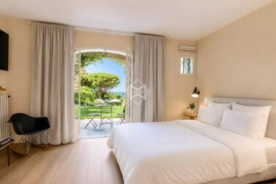 Villa à Saint-Tropez &agrave; louer à partir de 35 000 € / semaine, Photo 17