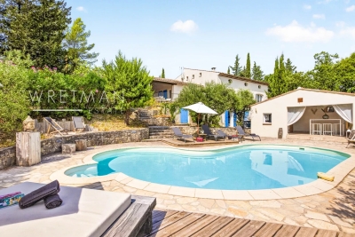 Maison &agrave; vendre &agrave; LORGUES  - 16 pi&egrave;ces - 400 m&sup2; 