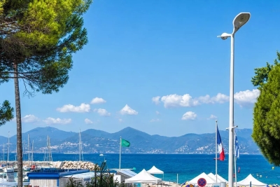 Appartement &agrave; vendre &agrave; CANNES  - 5 pi&egrave;ces - 168 m&sup2; 