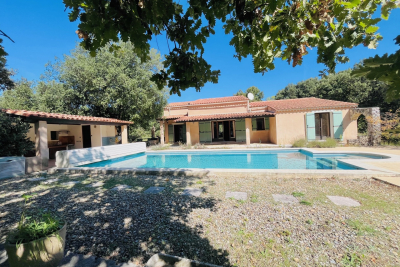 Maison &agrave; vendre &agrave; ST-SATURNIN-LÈS-APT Roussillon - 5 pi&egrave;ces - 175 m&sup2; 