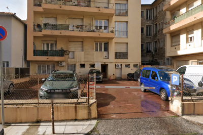 Parking/Garage &agrave; vendre &agrave; NICE Vinaigrier   