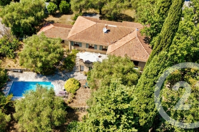Maison &agrave; vendre &agrave; ROQUEFORT-LES-PINS  - 7 pi&egrave;ces - 212 m&sup2; 