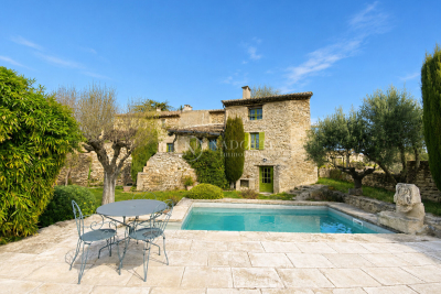 Maison &agrave; vendre &agrave; GORDES Roussillon - 7 pi&egrave;ces - 192 m&sup2; 