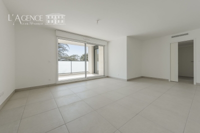 Appartement &agrave; vendre &agrave; AIX-EN-PROVENCE  - 3 pi&egrave;ces - 68 m&sup2; 