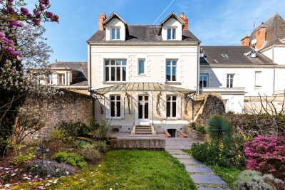 Maison &agrave; vendre &agrave; NANTES  - 8 pi&egrave;ces - 267 m&sup2; 