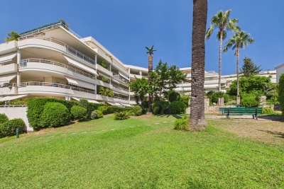 Appartement &agrave; vendre &agrave; JUAN-LES-PINS Cap-d'Ail - 2 pi&egrave;ces - 44 m&sup2; 