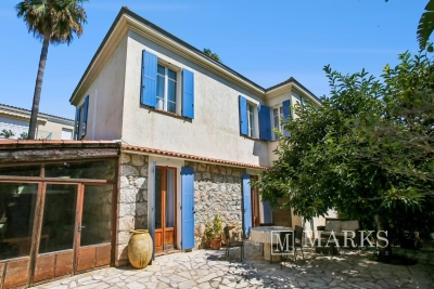 Maison &agrave; vendre &agrave; ST-JEAN-CAP-FERRAT Aspremont - 6 pi&egrave;ces - 130 m&sup2; 
