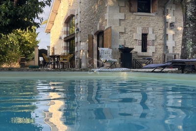 Maison &agrave; vendre &agrave; SADIRAC  - 7 pi&egrave;ces - 218 m&sup2; 