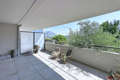 Appartement &agrave; vendre &agrave; VENCE  - 2 pi&egrave;ces - 45 m&sup2; 