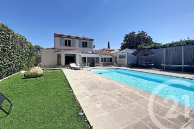 Maison &agrave; vendre &agrave; MOUGINS  - 6 pi&egrave;ces - 124 m&sup2; 