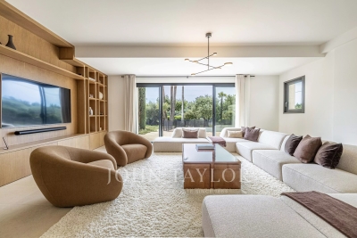Villa à Valbonne &agrave; louer à partir de 25 000 € / semaine, Photo 7