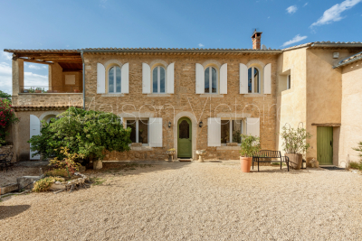 Maison &agrave; vendre &agrave; MAUBEC  - 10 pi&egrave;ces - 321 m&sup2; 