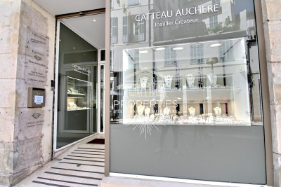 Commerce &agrave; vendre &agrave; HYÈRES   - 140 m&sup2; 