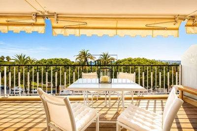 Appartement à Cannes &agrave; louer à partir de 3 125 € / semaine, Photo 1