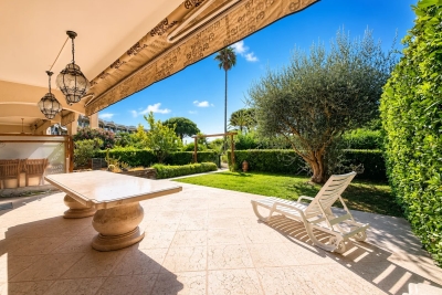 Appartement &agrave; vendre &agrave; VILLENEUVE-LOUBET Cap-d'Ail - 4 pi&egrave;ces - 120 m&sup2; 