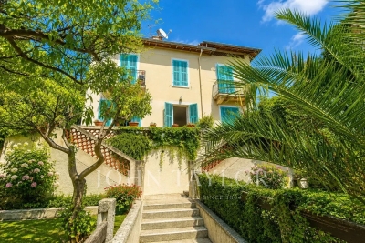 House for sale in CAP-D'AIL  - 6 rooms - 170 m&sup2; 