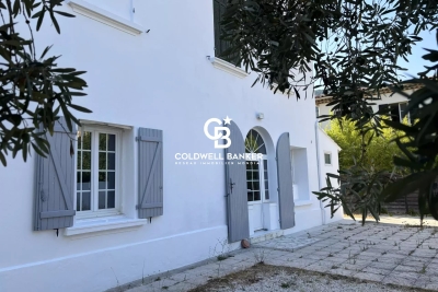 Appartement &agrave; vendre &agrave; CAVALAIRE-SUR-MER  - 3 pi&egrave;ces - 454 m&sup2; 
