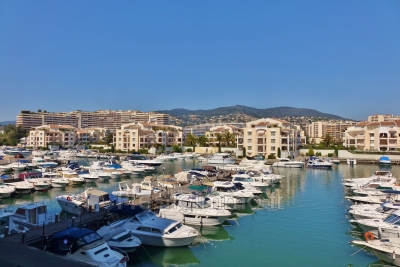 Appartement &agrave; vendre &agrave; MANDELIEU-LA-NAPOULE Centre - 2 pi&egrave;ces - 43 m&sup2; 