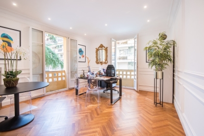 Appartement &agrave; vendre &agrave; NICE Le Piol-Cyrnos - 6 pi&egrave;ces - 131 m&sup2; 