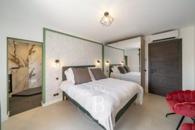 Villa à Mandelieu-la-Napoule &agrave; louer à partir de 15 000 € / semaine, Photo 11