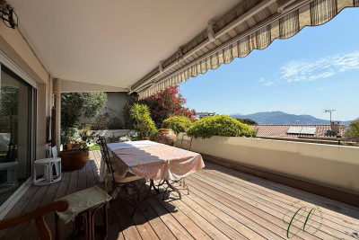 Appartement &agrave; vendre &agrave; NICE Gravier - 4 pi&egrave;ces - 97 m&sup2; 
