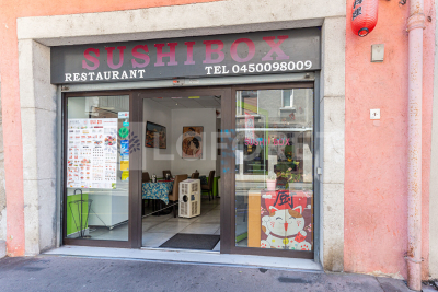 Commerce &agrave; vendre centre na 