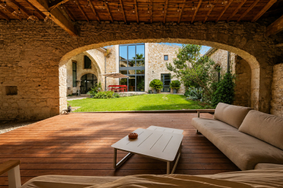 Maison &agrave; vendre &agrave; MONTÉLIMAR  - 17 pi&egrave;ces - 422 m&sup2; 